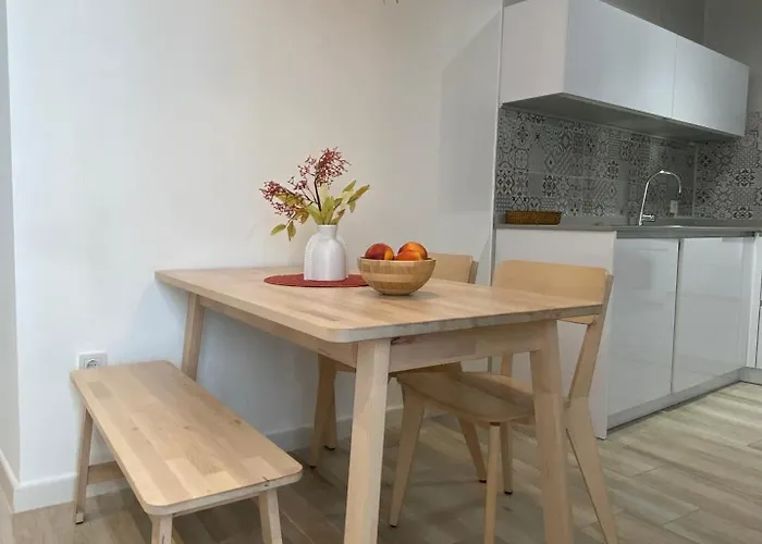 Arco Junto A La Catedral De Apartment